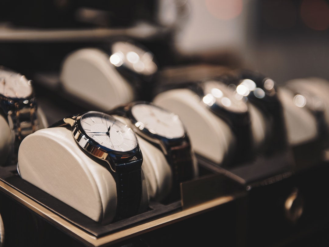 高級腕時計の商品イメージ